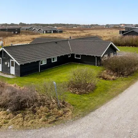 Stunning In With Sauna Løkken